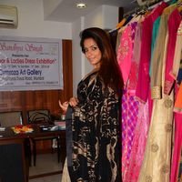 Neetu Chandra Launches Designer Sandhya Singh's Store Pictures | Picture 1448414