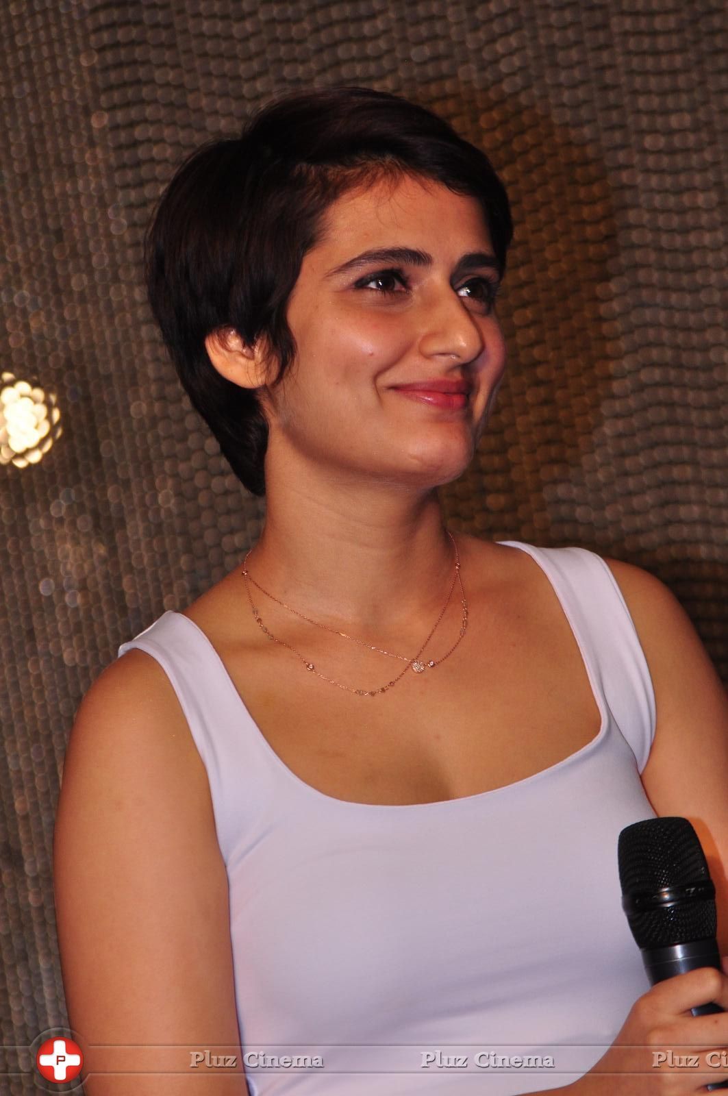 Fatima Sana Shaikh - Dangal Movie Press Conference in Hyderabad Pictures | Picture 1449828