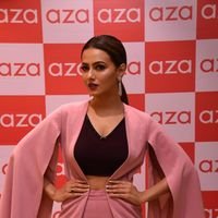 Sana Khan - PICS: Celebrities attend preview of party wear collection by Esha Amin at Azva | Picture 1451818