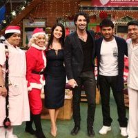Sunny Leone on the sets of The Kapil Sharma Show Pictures | Picture 1453113