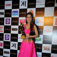 Sara Khan - Celebs at Dadasaheb Phalke Awards 2017 Images