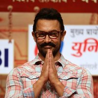 Aamir Khan - Aamir khan on the Occasion Of 75th Punyatithi Of Master Dinanath Mangeshkar Images | Picture 1495295