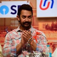Aamir Khan - Aamir khan on the Occasion Of 75th Punyatithi Of Master Dinanath Mangeshkar Images | Picture 1495282