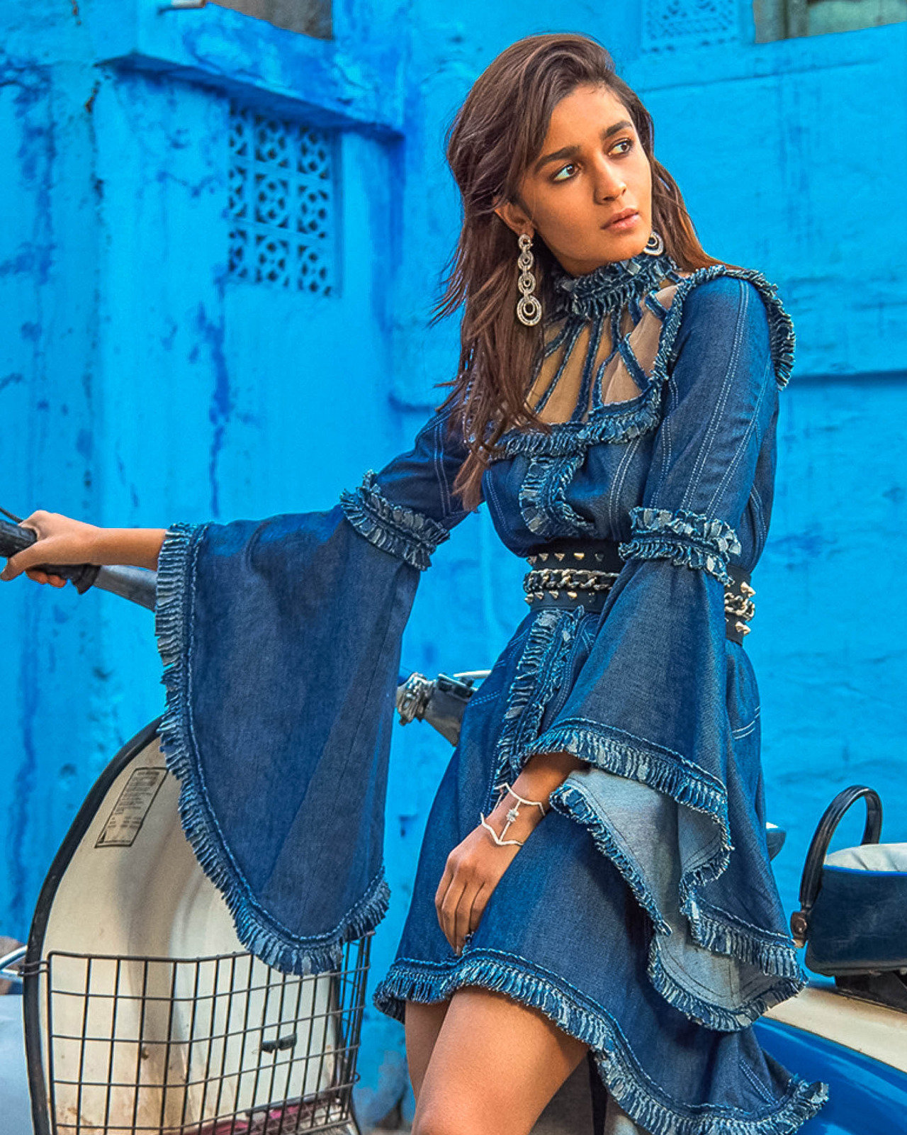 Alia Bhatt for Vogue India 2017 Photoshoot | Picture 1495461