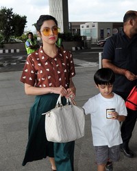 Divya Khosla - Celebrities Spotted at Airport | Picture 1520820