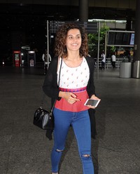 Taapsee Pannu - Celebrities Spotted at Airport | Picture 1520810
