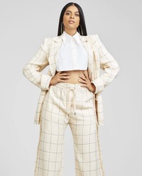 Lilly Singh for L'Officiel India May 2017 Photoshoot | Picture 1521330