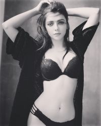 Ruhi Singh Hot Photoshoot | Picture 1524623