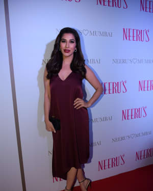 Sophie Choudry - Photos: Celebs At Opening Of Neeru Store | Picture 1548041
