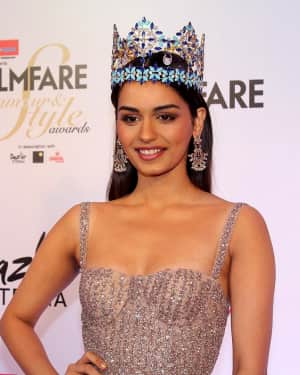 Manushi Chhillar - Photos: Celebs at Red Carpet Of Filmfare Glamour & Style Awards 2017 | Picture 1548101