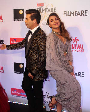 Photos: Celebs at Red Carpet Of Filmfare Glamour & Style Awards 2017 | Picture 1548124