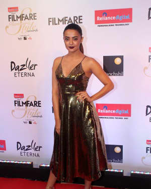 Surveen Chawla - Photos: Celebs at Red Carpet Of Filmfare Glamour & Style Awards 2017 | Picture 1548084