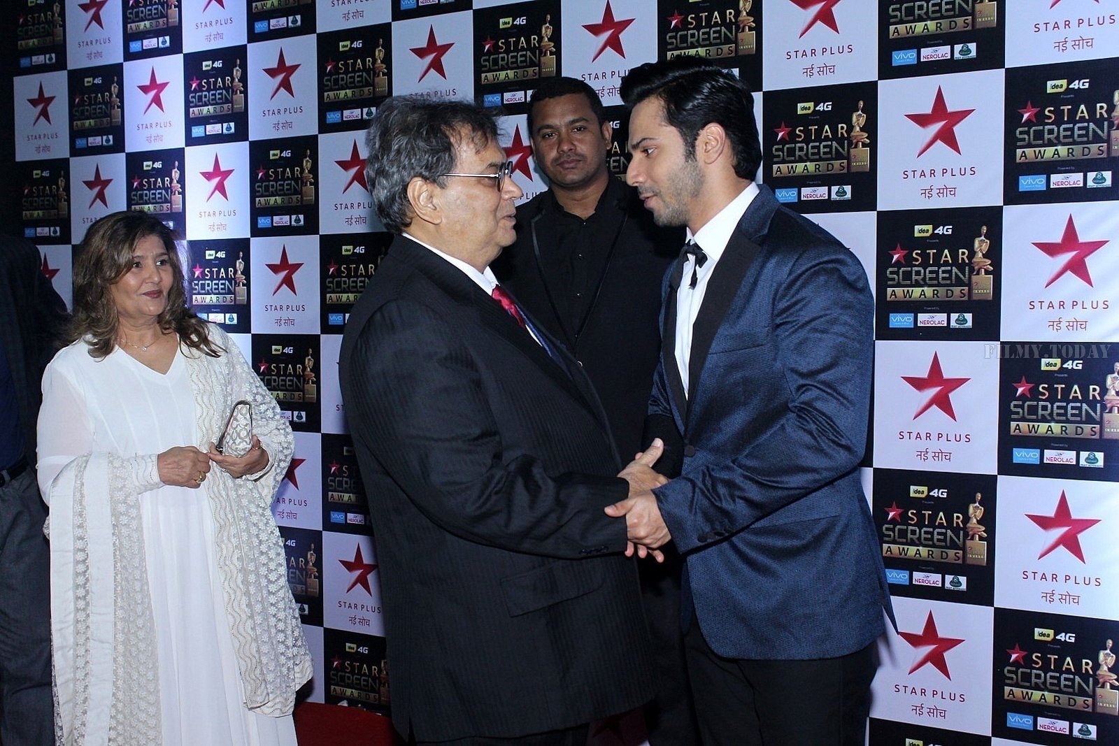 Photos: Celebs at Red Carpet Of Star Screen Awards | Picture 1548877