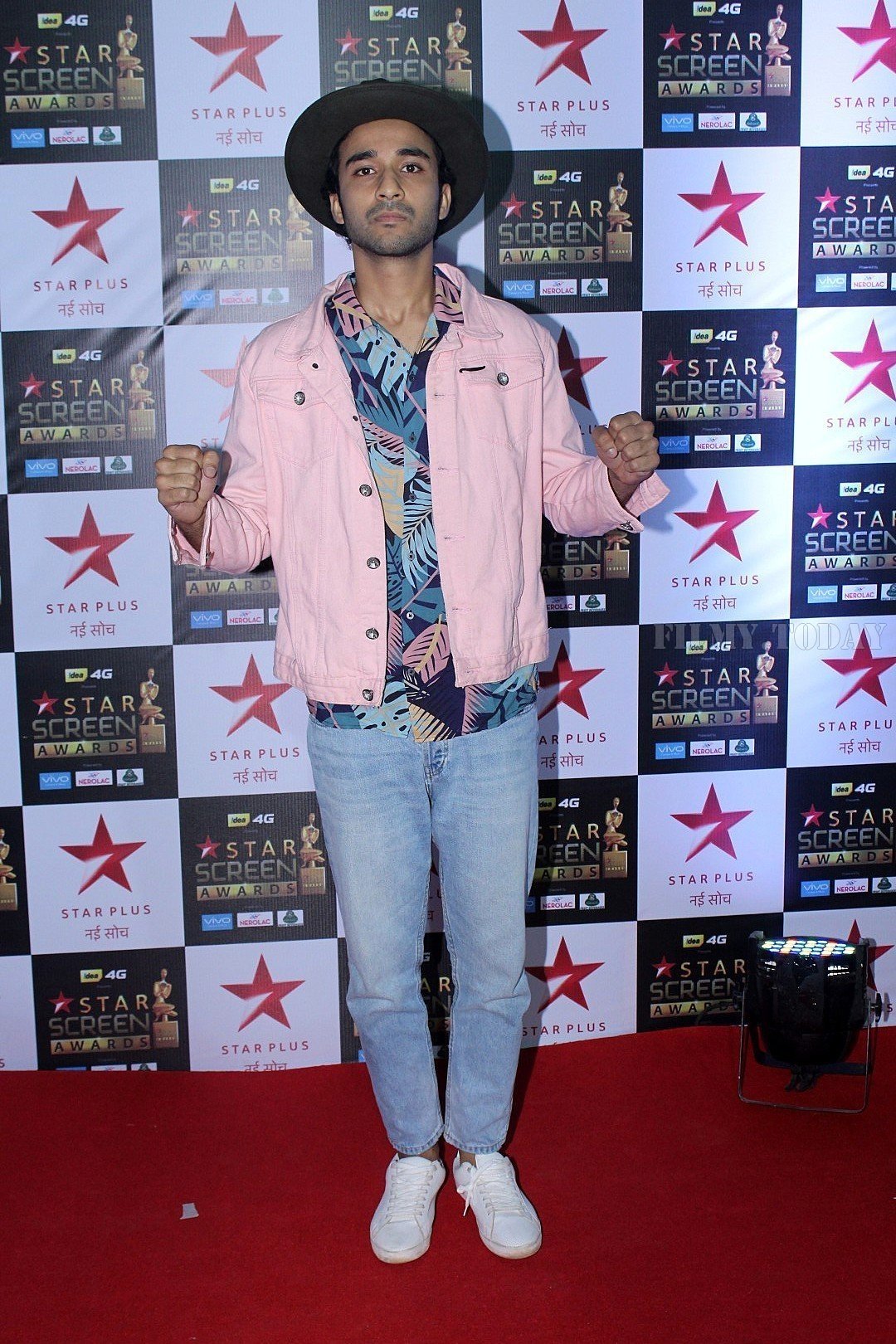 Photos: Celebs at Red Carpet Of Star Screen Awards | Picture 1548804