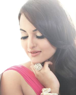 Sonakshi Sinha Latest Photoshoot | Picture 1549137