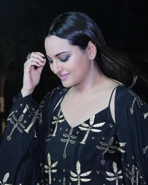 Sonakshi Sinha - Photos: The Awards Night For Its Short Film Festival Based On Women's Safety & Empowerment | Picture 1549860