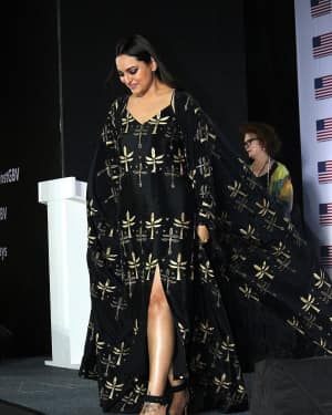 Sonakshi Sinha - Photos: The Awards Night For Its Short Film Festival Based On Women's Safety & Empowerment | Picture 1549858