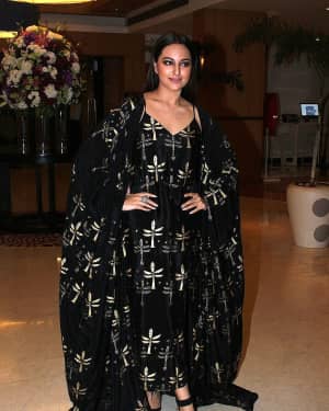 Sonakshi Sinha - Photos: The Awards Night For Its Short Film Festival Based On Women's Safety & Empowerment | Picture 1549838