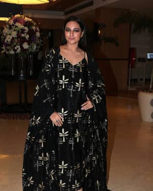 Sonakshi Sinha - Photos: The Awards Night For Its Short Film Festival Based On Women's Safety & Empowerment | Picture 1549839