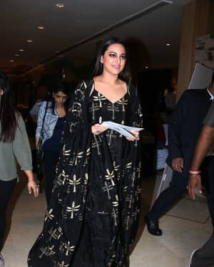 Sonakshi Sinha - Photos: The Awards Night For Its Short Film Festival Based On Women's Safety & Empowerment | Picture 1549842