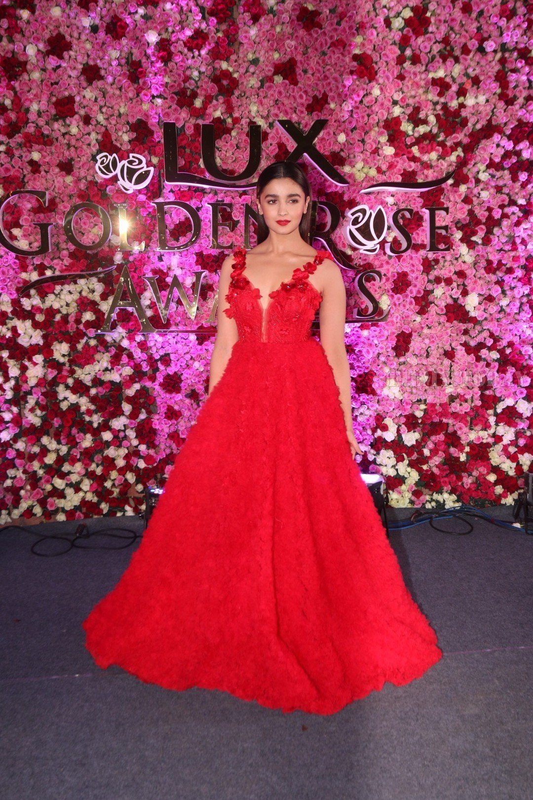 Alia Bhatt - Photos: Red Carpet Of Lux Golden Rose Awards 2017 | Picture 1550297