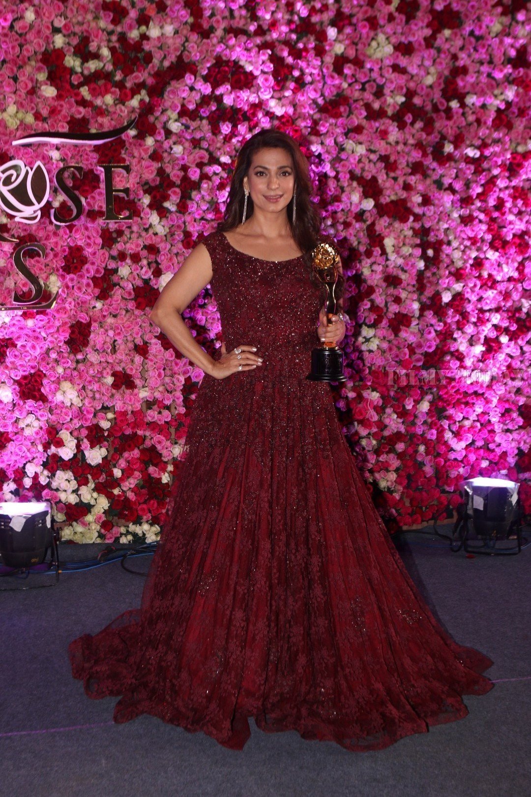 Juhi Chawla - Photos: Red Carpet Of Lux Golden Rose Awards 2017 | Picture 1550299