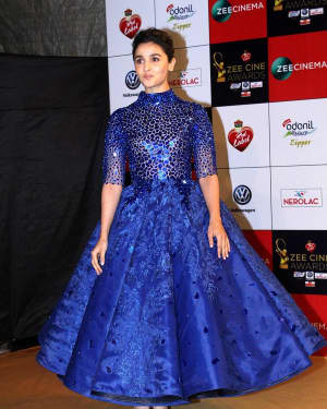 Alia Bhatt - Photos: Celebs At Red Carpet Event Of Zee Cine Awards 2018 | Picture 1552814