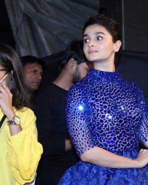 Alia Bhatt - Photos: Celebs At Red Carpet Event Of Zee Cine Awards 2018