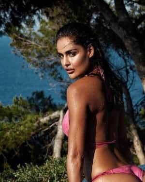 Nathalia Kaur Hot Bikini Photoshoot | Picture 1553473