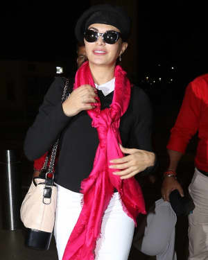 In Pics: Jacqueline Fernandez Snapped At Mumbai Airport | Picture 1554786