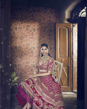 Aditi Rao Hydari for Vogue Wedding Book 2017 Photoshoot | Picture 1556617