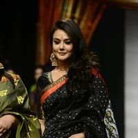 Preity Zinta - Celebs Ramp Walk at Lakme Fashion Week Summer/Resort 2017 Images