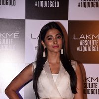 Pooja Hegde - Lakme Fashion Week Summer Resort 2017 Grand Finale Images | Picture 1470159