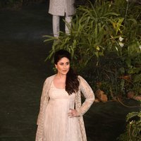Kareena Kapoor - Lakme Fashion Week Summer Resort 2017 Grand Finale Images | Picture 1470132