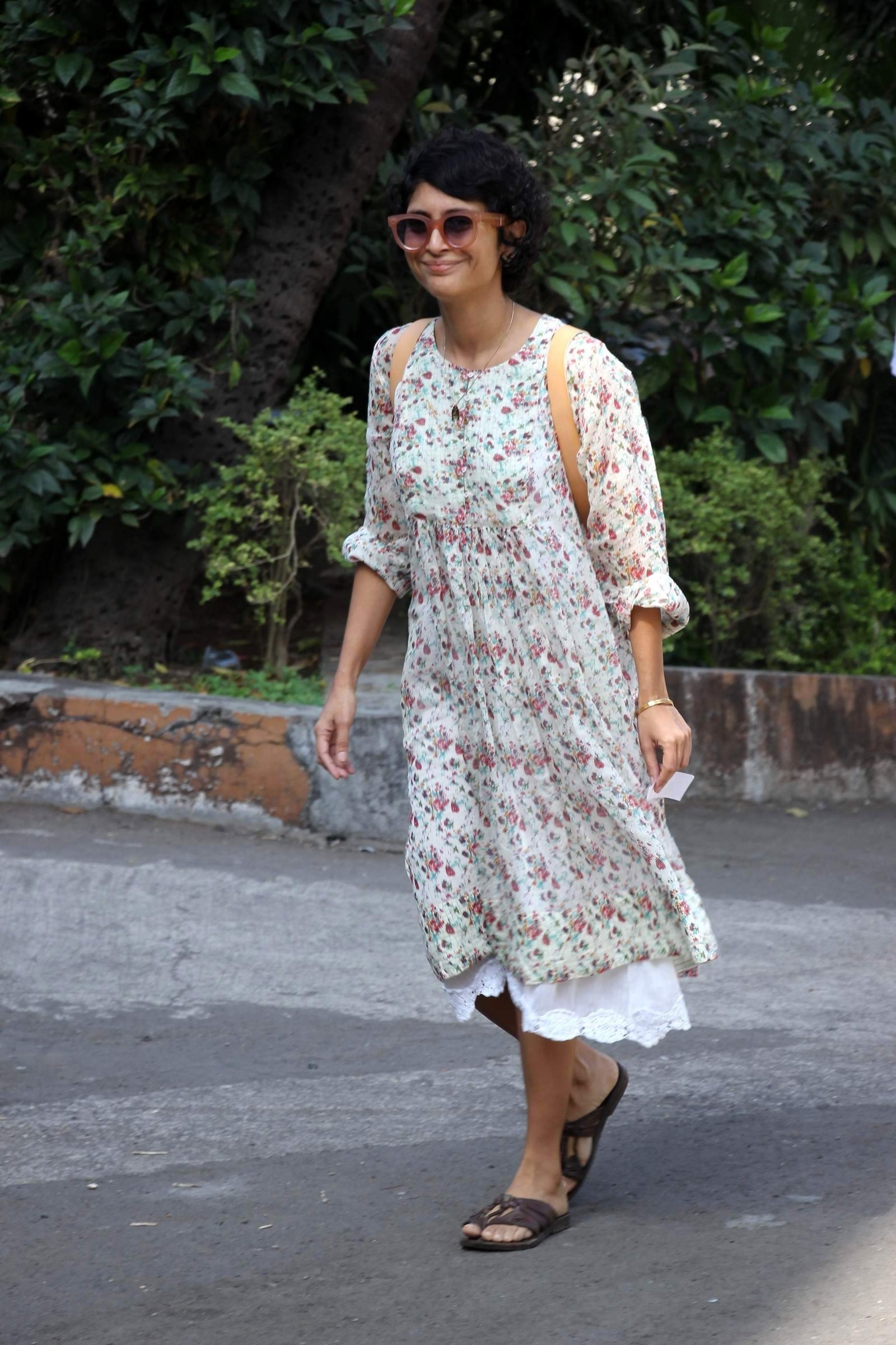 Kiran Rao - Celebs Casting Their Votes In Bandra for BMC Elections 2017 Images | Picture 1474828