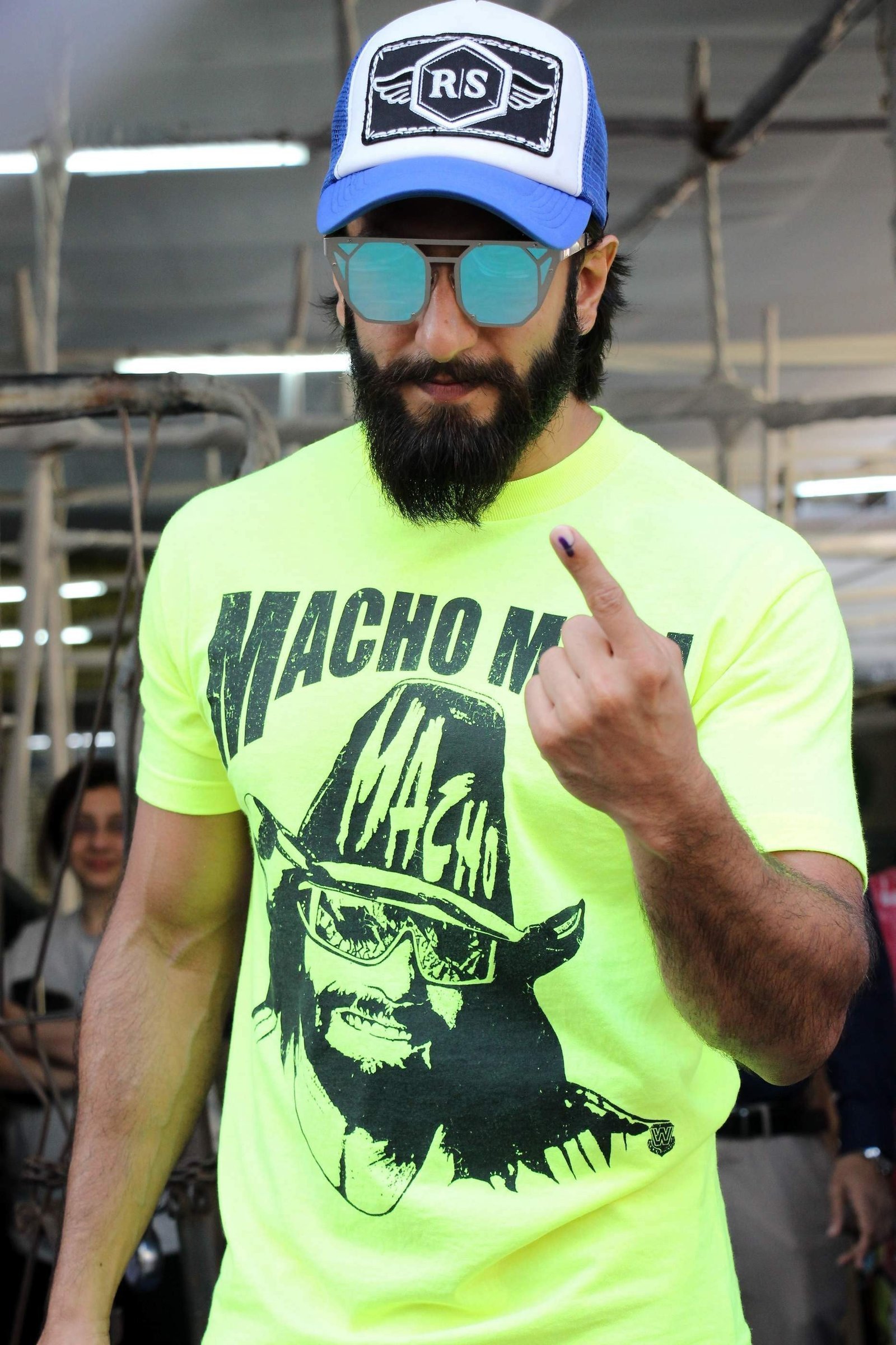 Ranveer Singh - Celebs Casting Their Votes In Bandra for BMC Elections 2017 Images | Picture 1474777