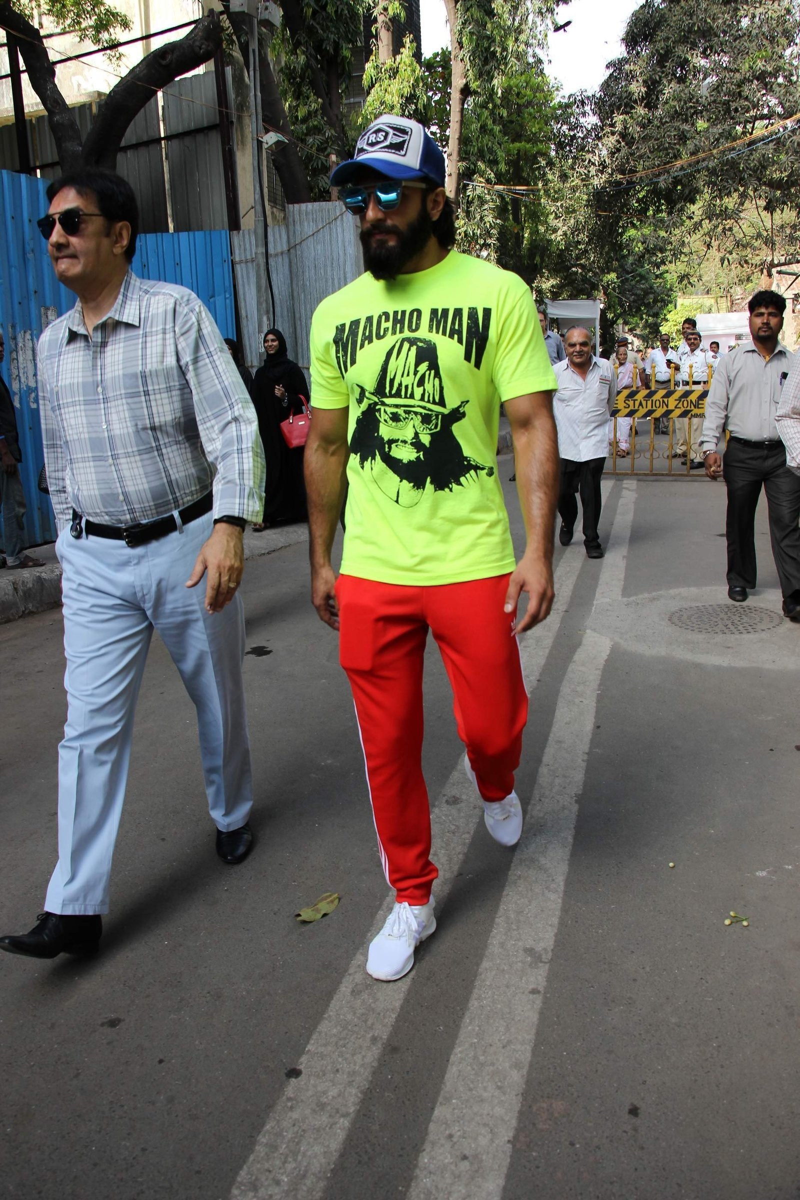 Ranveer Singh - Celebs Casting Their Votes In Bandra for BMC Elections 2017 Images | Picture 1474780