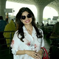 Shamita Shetty Spotted at Mumbai International Airport Images