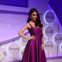 Soha Ali Khan - Launch of Gillette Venus Breeze Images