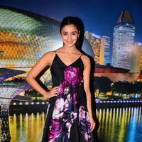Alia Bhatt - Alia, Varun Promotes Badrinath Ki Dulhania At Singapore Tourism Event Pics | Picture 1476689