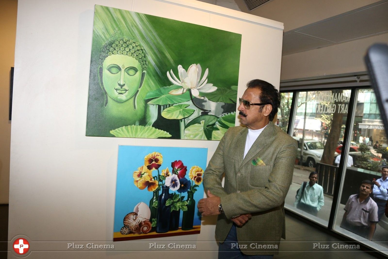 Gulshan Grover - Gulshan Grover At Inauguration Of Art Redfine Pics | Picture 1456646
