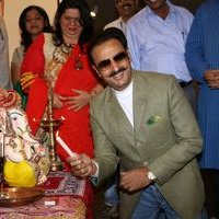 Gulshan Grover - Gulshan Grover At Inauguration Of Art Redfine Pics | Picture 1456634
