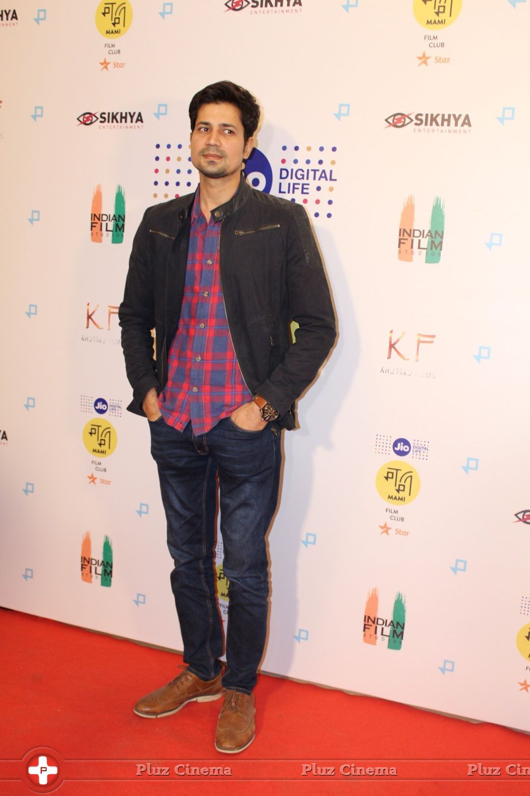 Sumeet Vyas - PICS: Screening Of Haraamkhor Hosted By Mami | Picture 1459896