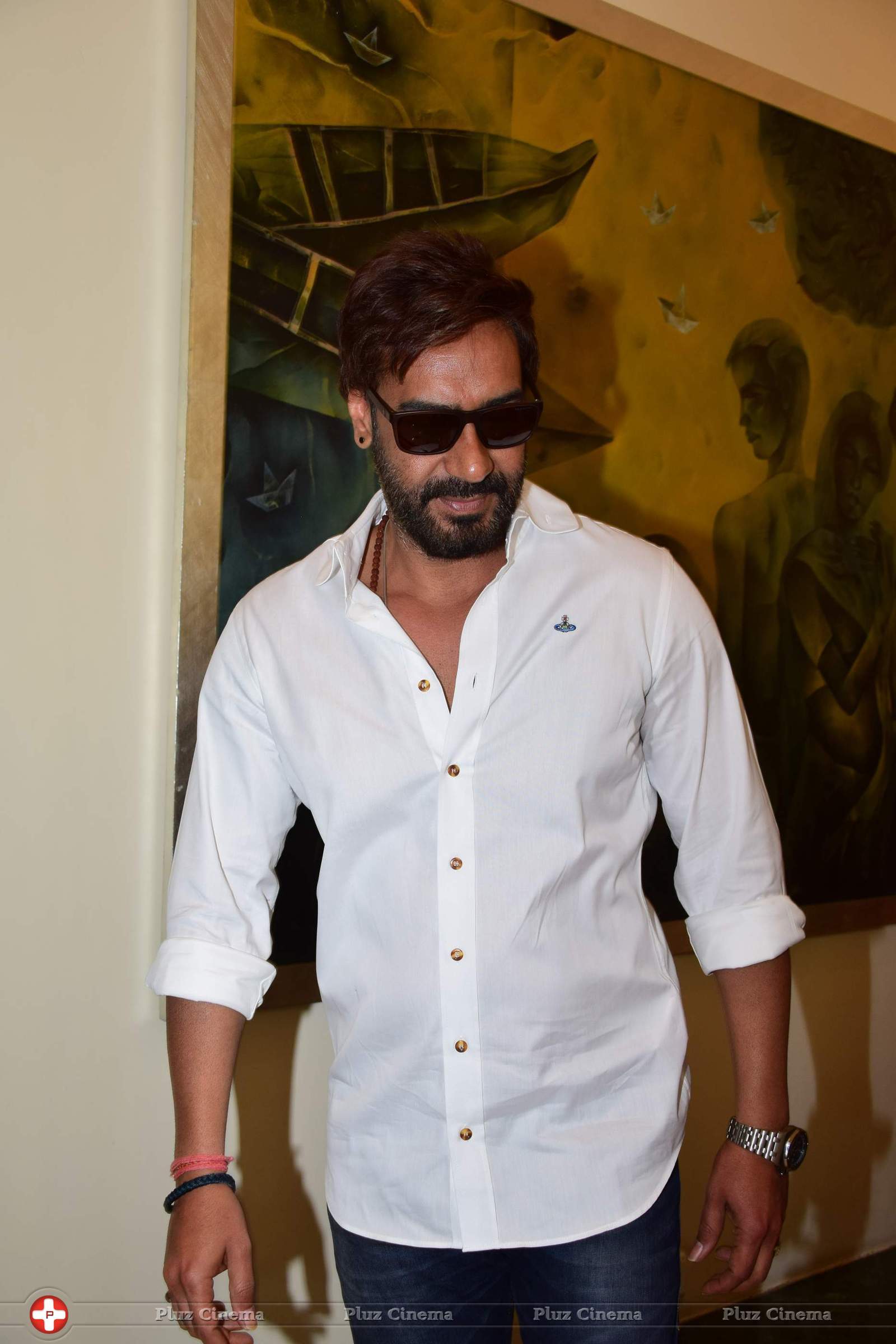 Ajay Devgn - Ajay Devgan and Arjun Rampal at Super Fight League Programme Photos | Picture 1461152