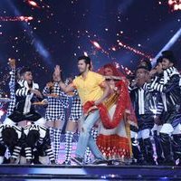 Top Bollywood Celebs performing at Mumbai Police Annual Show Umang 2017 Photos | Picture 1464418