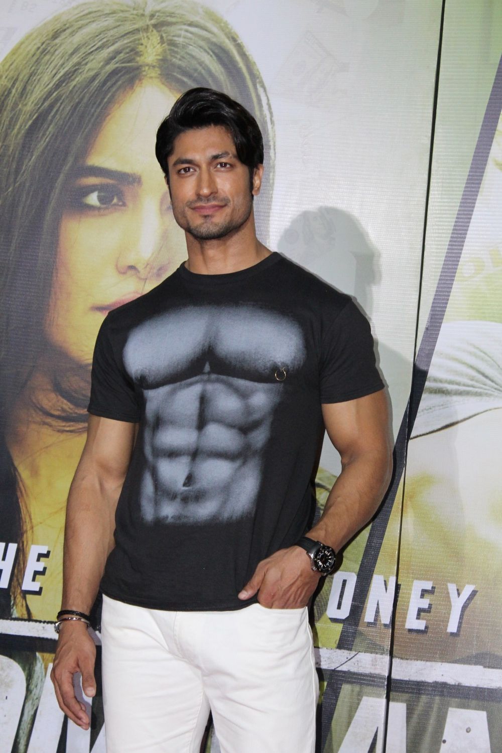 Vidyut Jamwal - Trailer Launch Of Commando 2 Photos | Picture 1464947