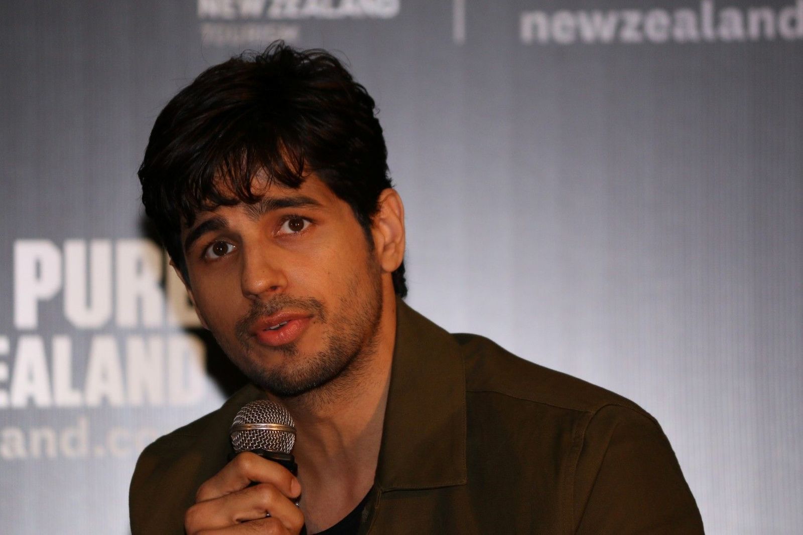 Press Conference With Sidharth Malhotra As Brand Ambassador For Tourism New Zealand Photos | Picture 1465292
