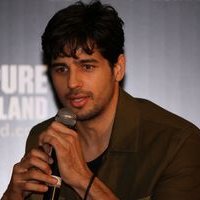 Press Conference With Sidharth Malhotra As Brand Ambassador For Tourism New Zealand Photos | Picture 1465290