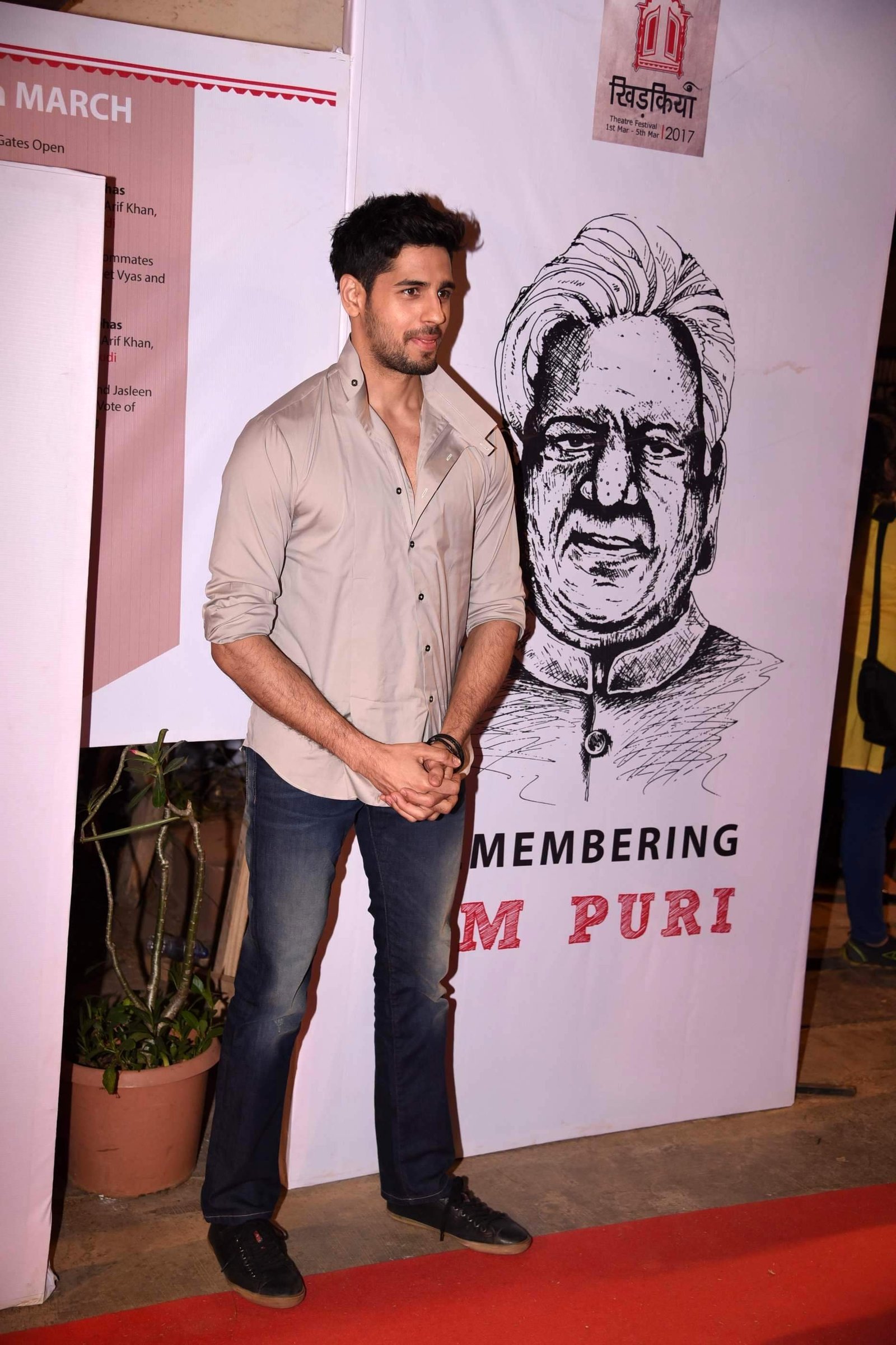 Sidharth Malhotra - Colours Khidkiyaan Theater Festival - 2nd Edition Photos | Picture 1477707