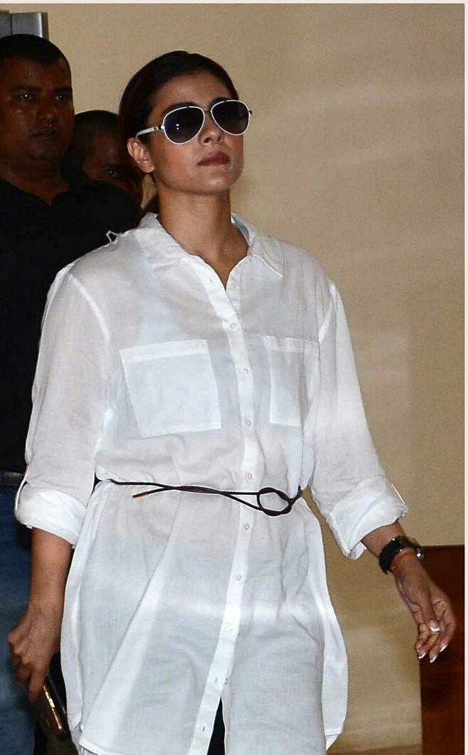 Kajol During Sunil Shetty's Father Funeral Photos | Picture 1478502